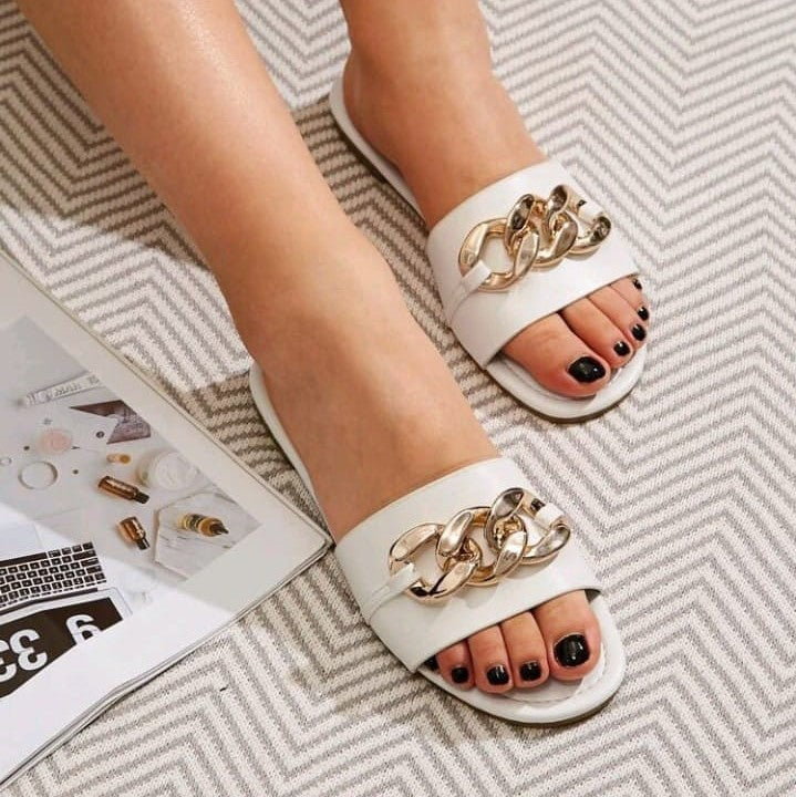 Chain Slide Slippers