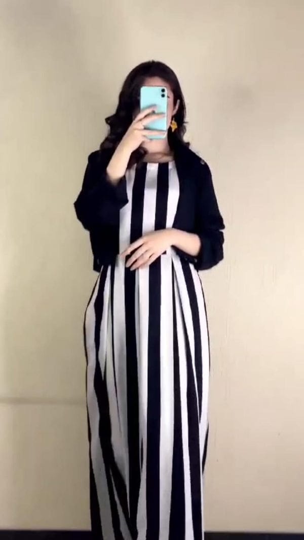 Zebra Line Maxi with Upper Jacket