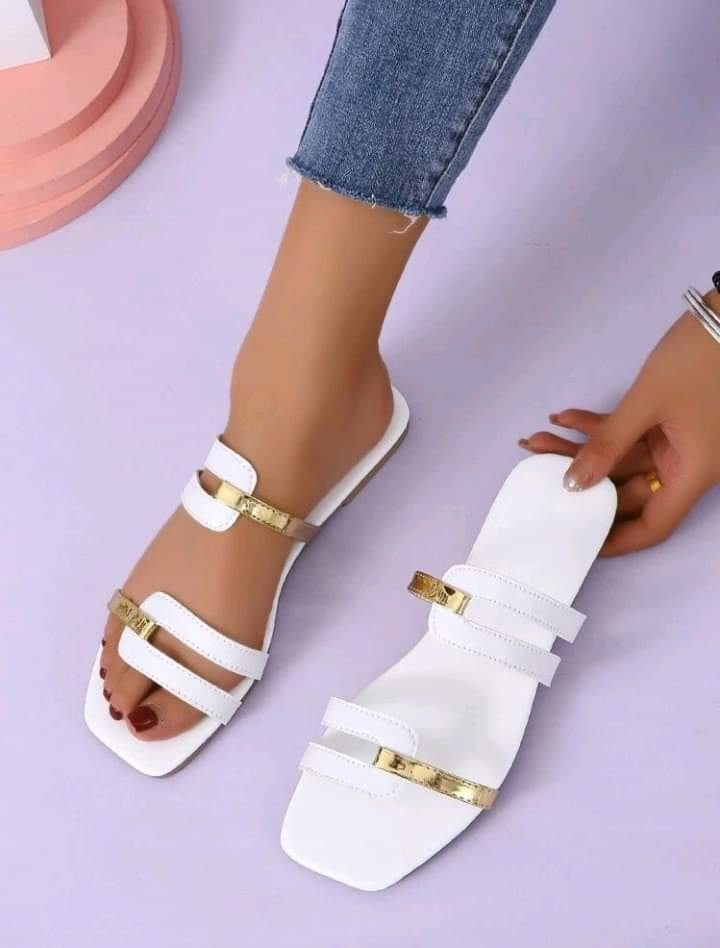 Gloria Slide Slippers